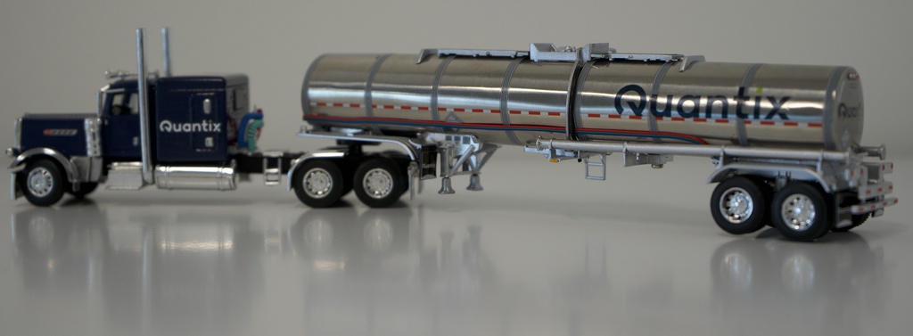 Peterbilt 389 Chemical Tanker Truck